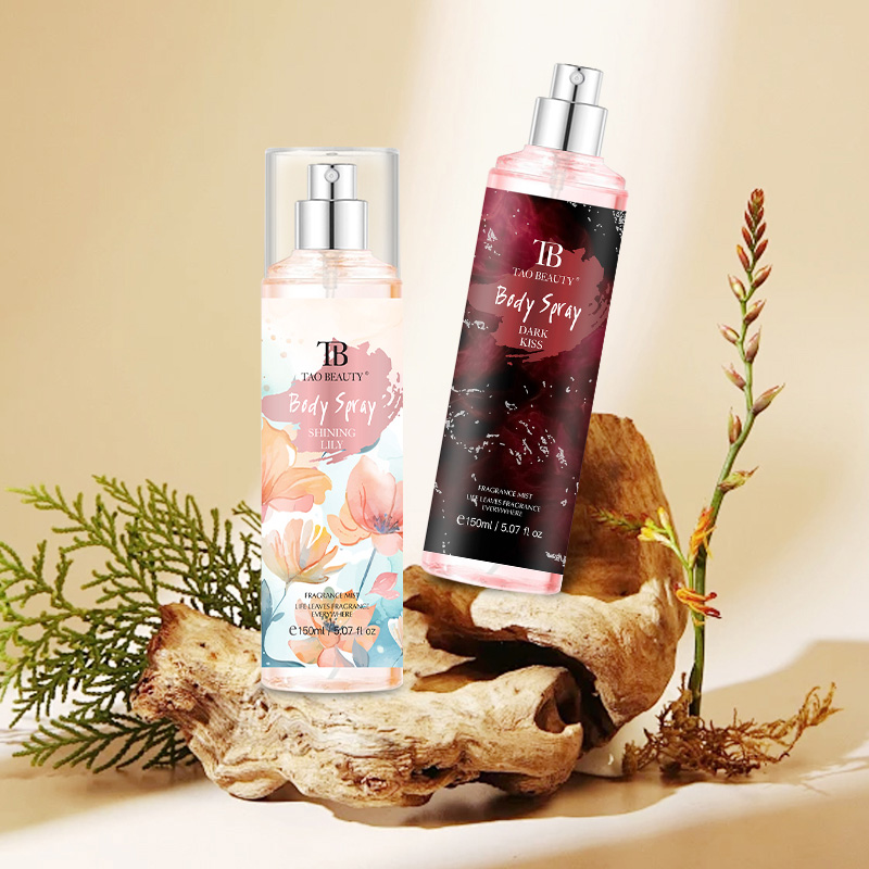 The fragrance spray has a long - đánh giá và giá Rose Water Spray